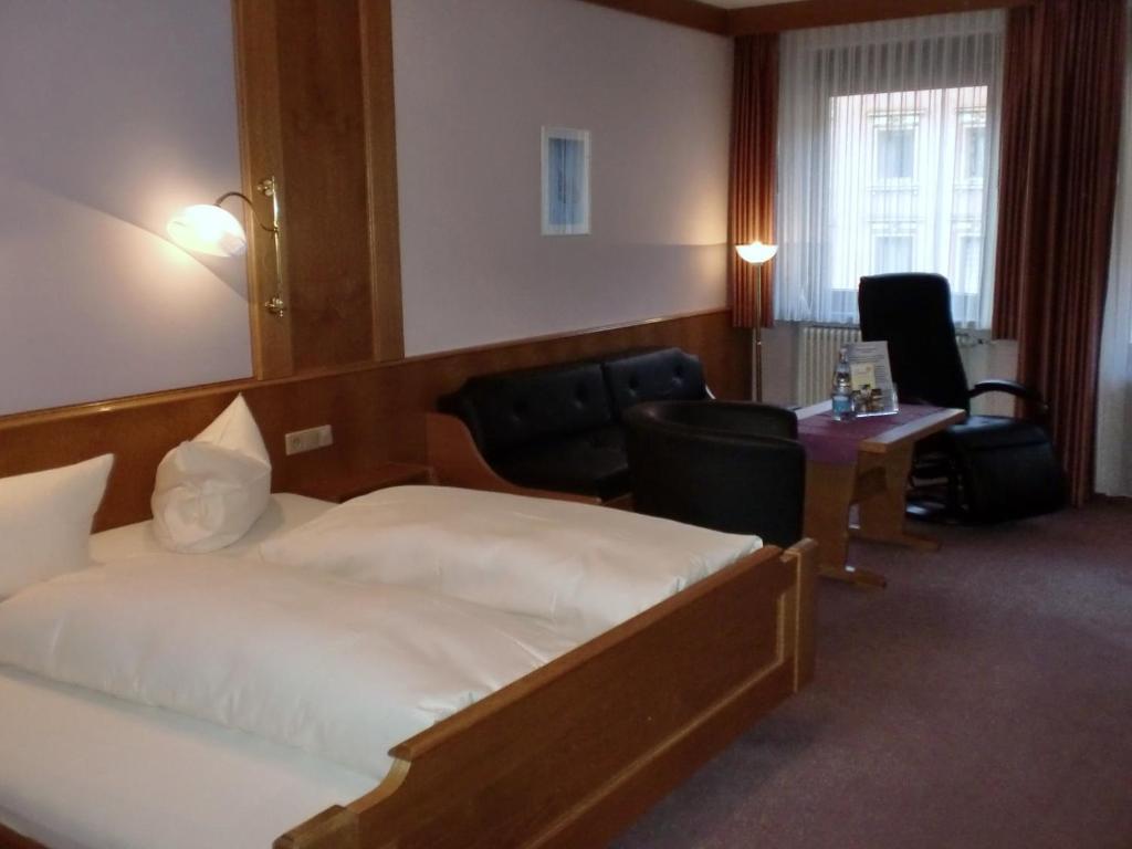 Hotel Sonne Bad Wildbad Værelse billede