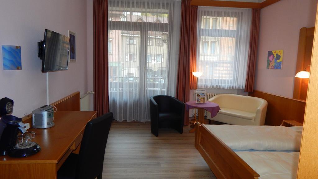 Hotel Sonne Bad Wildbad Eksteriør billede