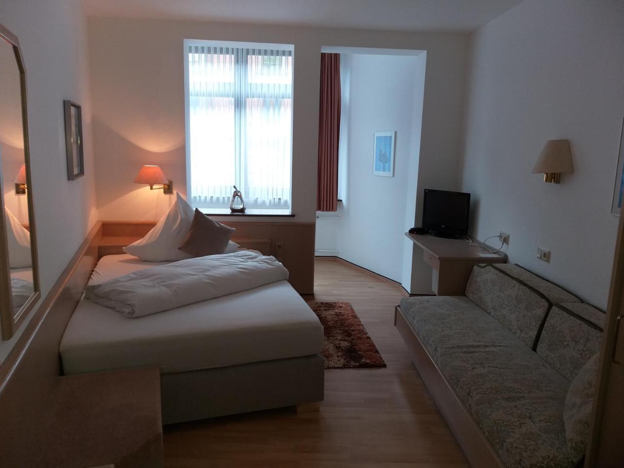 Hotel Sonne Bad Wildbad Eksteriør billede