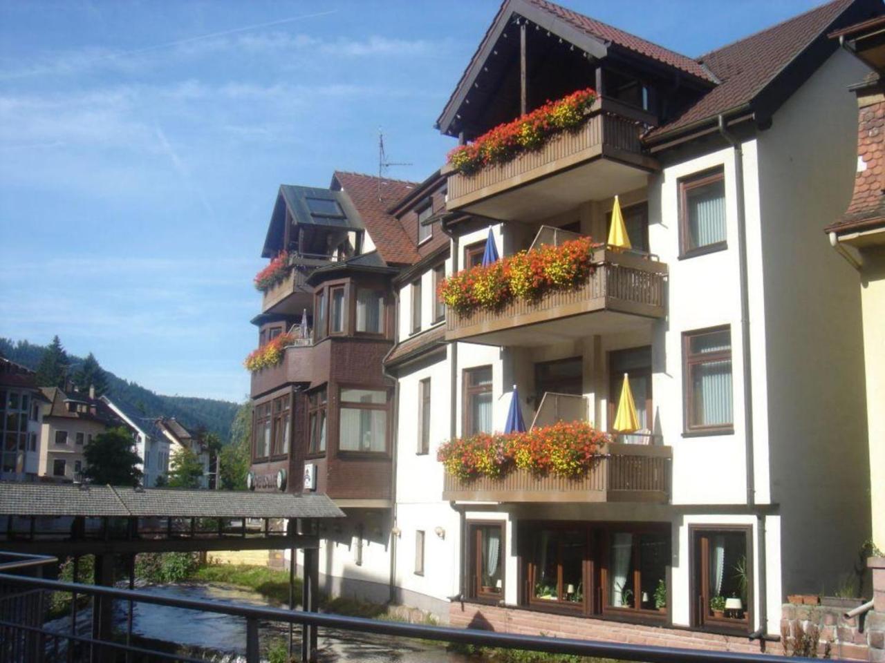 Hotel Sonne Bad Wildbad Eksteriør billede
